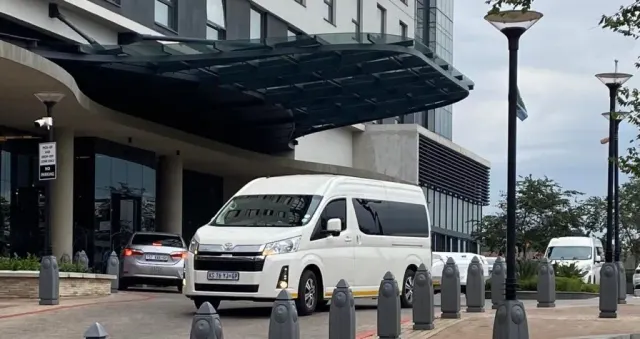 Crown Chauffeurs: photo 3
