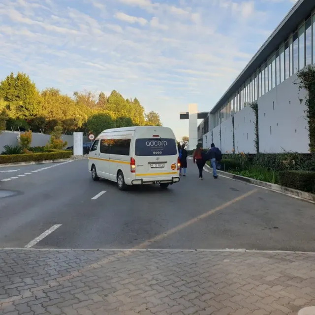 Corporate ride shuttle services: photo 4