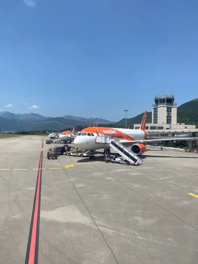 Menzies Aviation Montenegro: photo 2