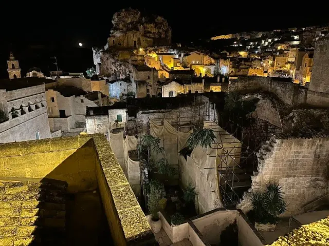 The Travelogist: photo 3