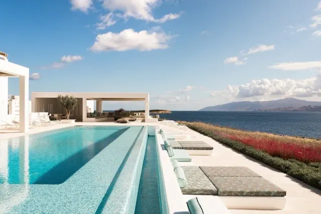 The Luxury Travel Book