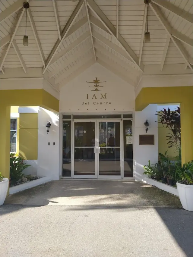 IAM Jet Centre: photo 3
