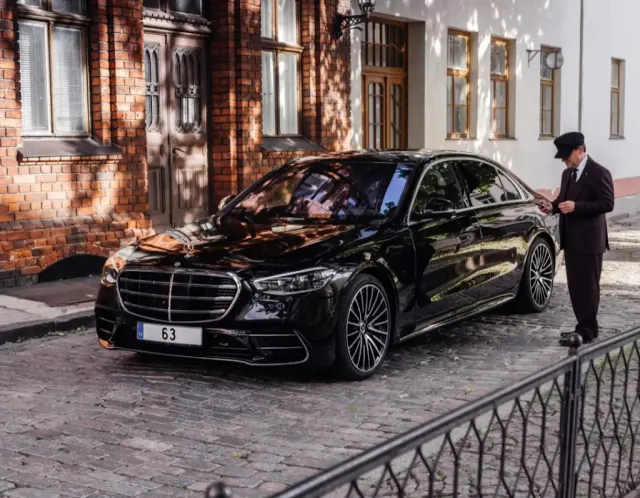 Chauffeur Services Group Manchester: photo 2