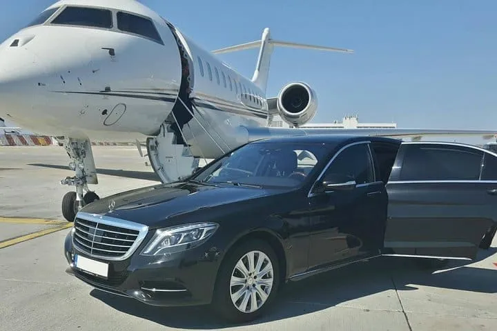 Executive Chauffeur Dublin photo 3