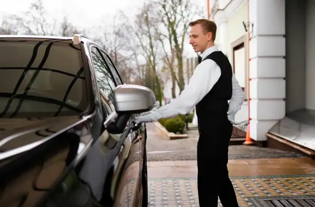 Edinburgh Transfers and Travel | Airport Taxi and Cab Services: photo 5