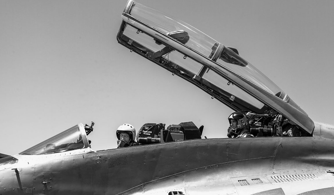 fastest-military-aircraft-breaking-sound-barriers