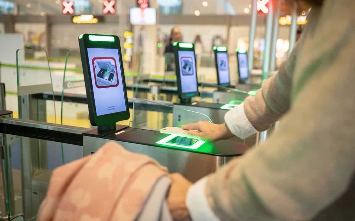 airport biometrics