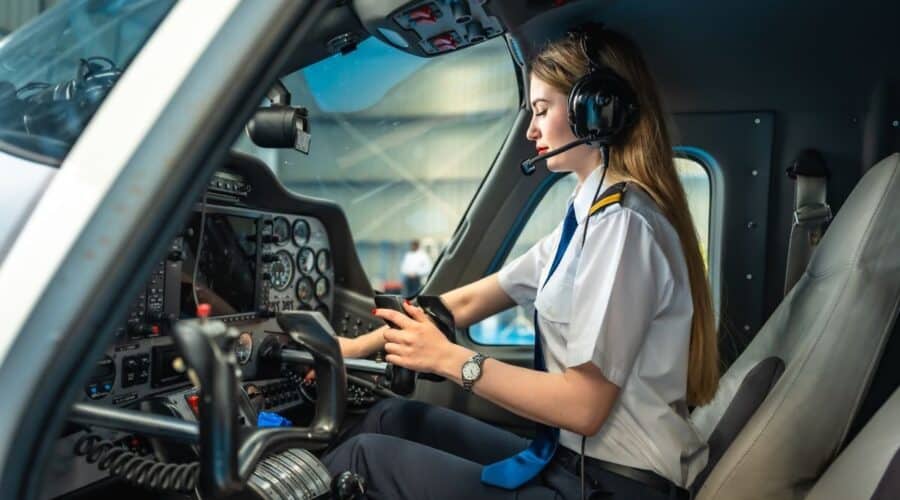 Pilot Personal Insurance: Comprehensive Guide with Specialized Providers