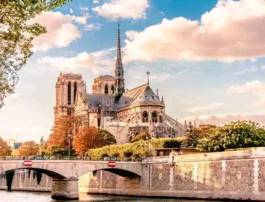 Parisi Tour