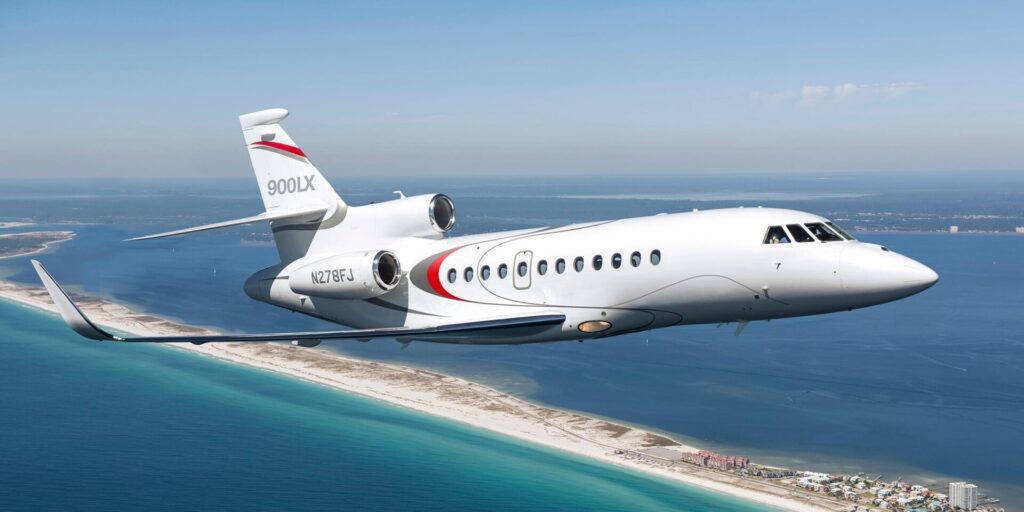 Dassault's Falcon 900LX