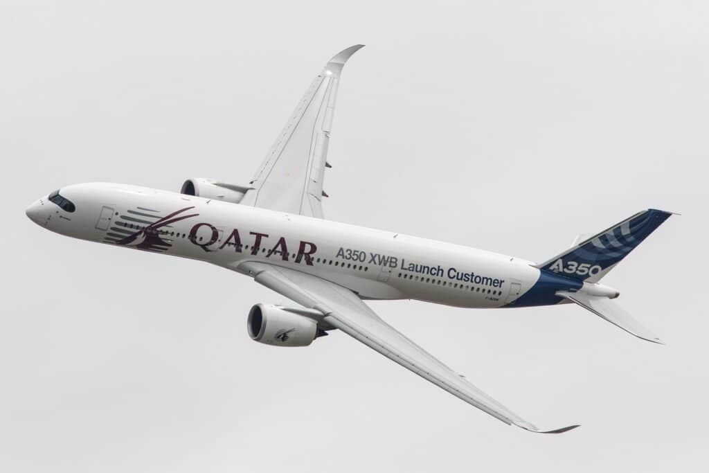 Boeing 777X vs Airbus A350-1000: The Ultimate Widebody Comparison for 2026 2 Airbus A350-1000
