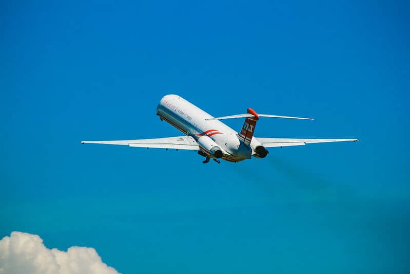 Airbus A320neo vs Boeing 737 MAX: Which Jet Burns Less Fuel in 2025? 9 CO₂ Emissions