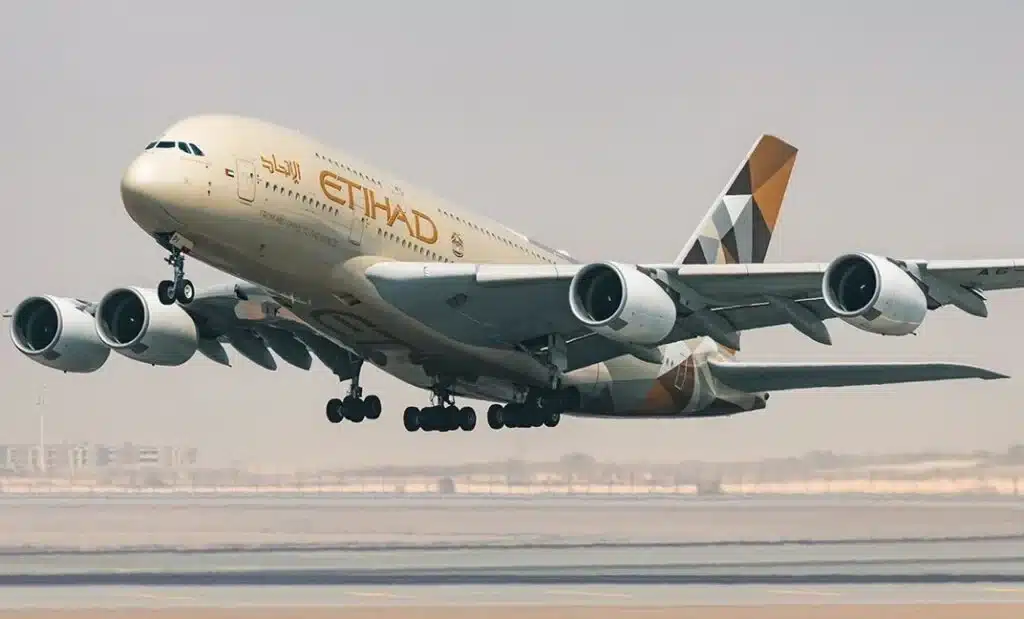 Best Business Class Airlines in 2026: Top Carriers Ranked for Comfort, Seats & Service 11 Etihad Airways