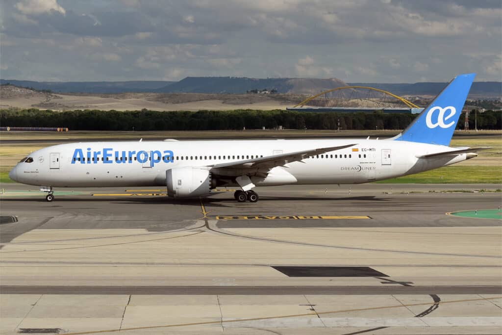 Why Flights Are Delayed: The Real Reasons Behind Airline Delays in 2025 11 European Airline