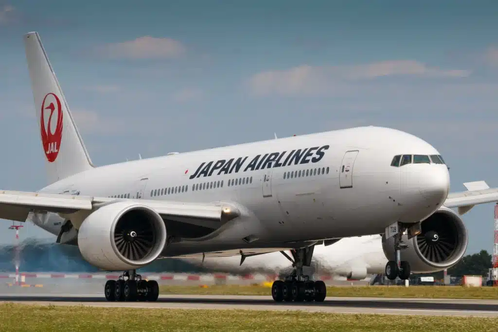 Best Business Class Airlines in 2026: Top Carriers Ranked for Comfort, Seats & Service 7 Japan Airlines