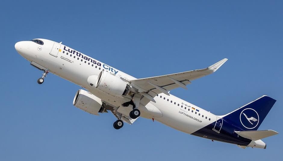 Airbus A320neo vs Boeing 737 MAX: Which Jet Burns Less Fuel in 2025? 5 Lufthansa A320neo