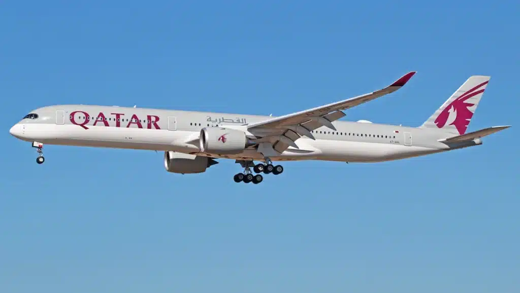 How Qatar Airways Became One Of The World's Best Airlines 2 a350 airbus 1000 qatar