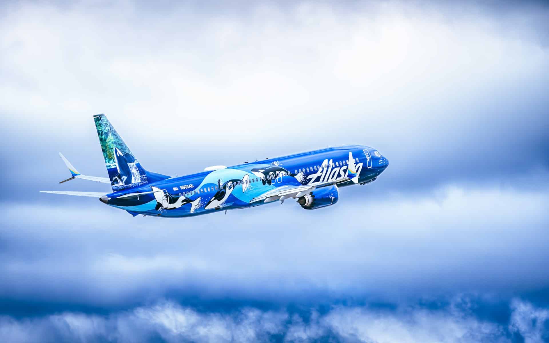 Alaska Airlines Bans Passenger After Vaping Incident on Boeing 737 MAX