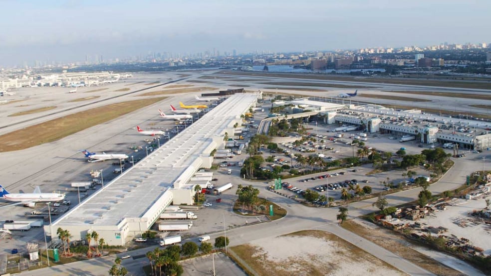 Miami International Airport (MIA)